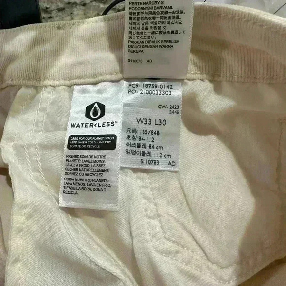 Levi’s women 725 HIGH RISE BOOTCUT size 33/30 BNWT corduroy ivory jeans - Picture 8 of 9